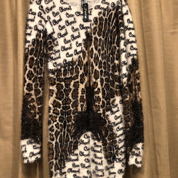 Dress - Picture 3 of 8